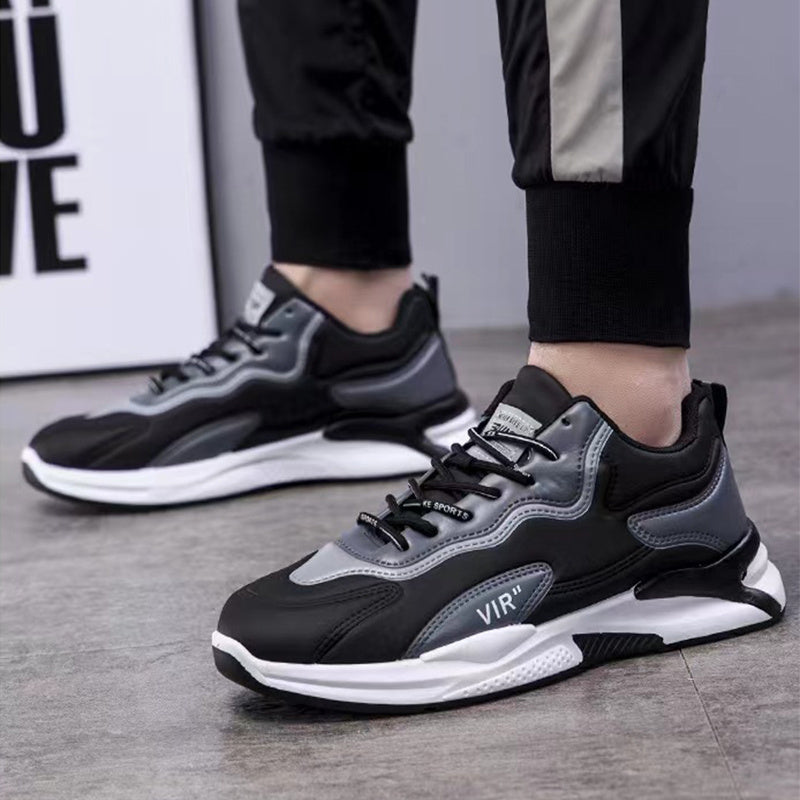 Black/White Casual Sneakers